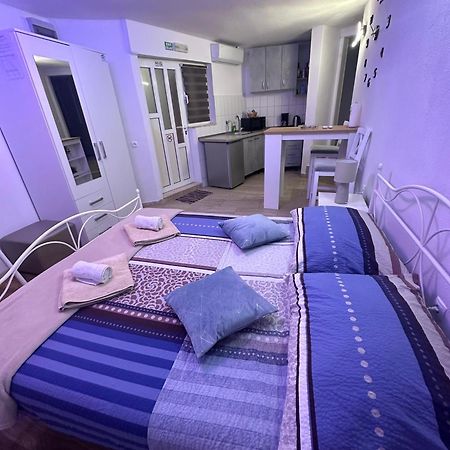 Studio Apartman M&M สปลิท ภายนอก รูปภาพ